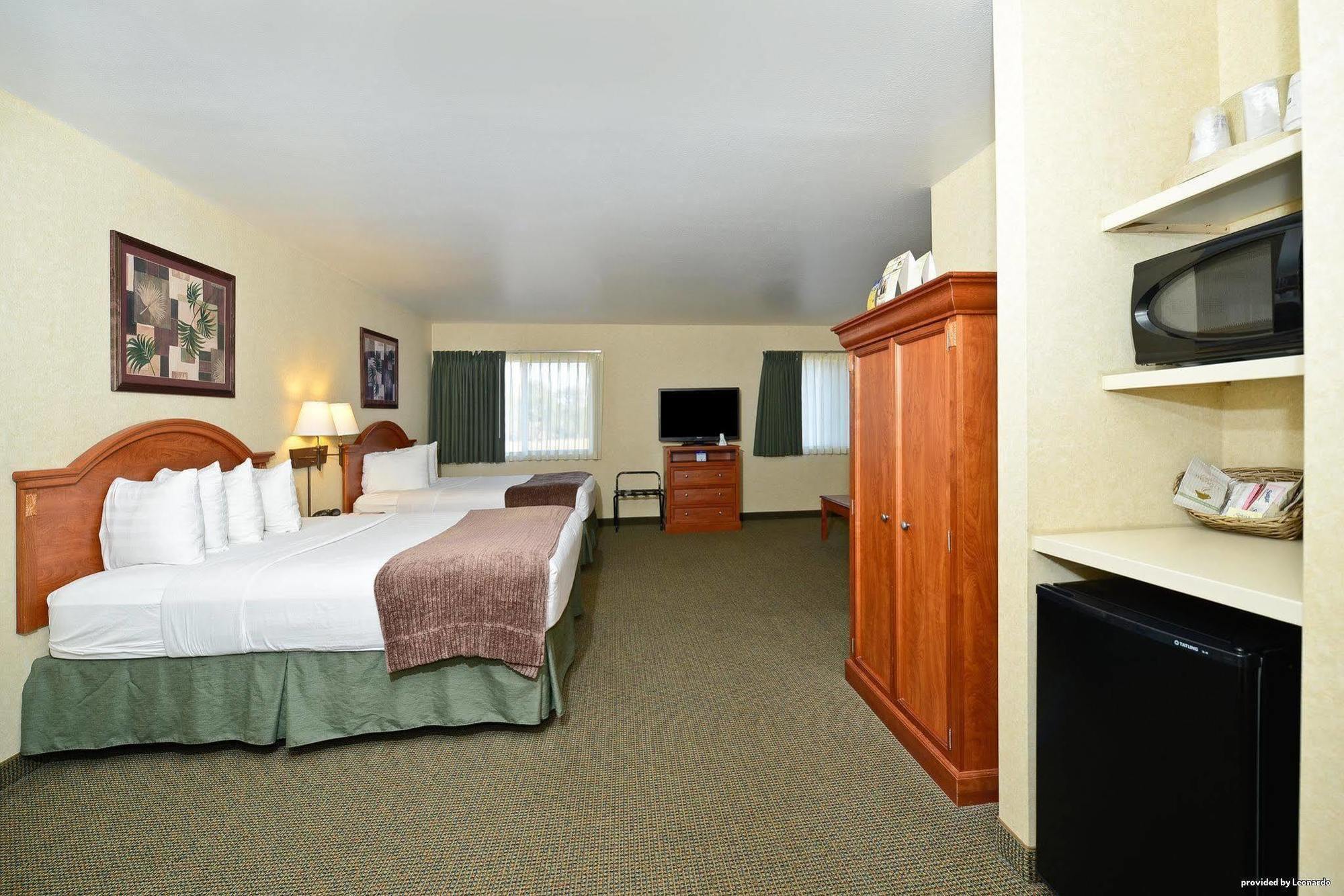 Best Western Sundowner Sterling Room photo